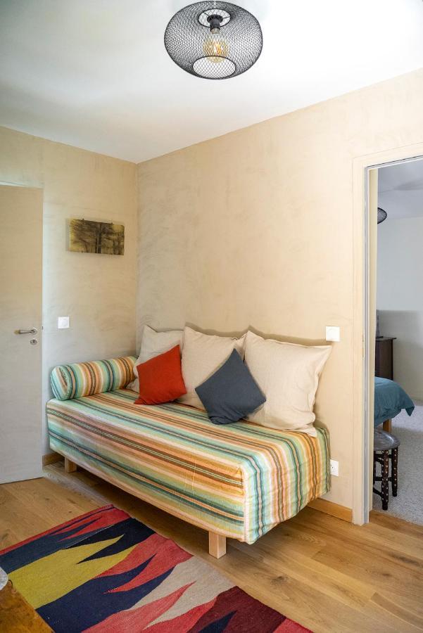 Chambre D'Hotes Chez Artiste Verrier, La Perriere - Perche エクステリア 写真