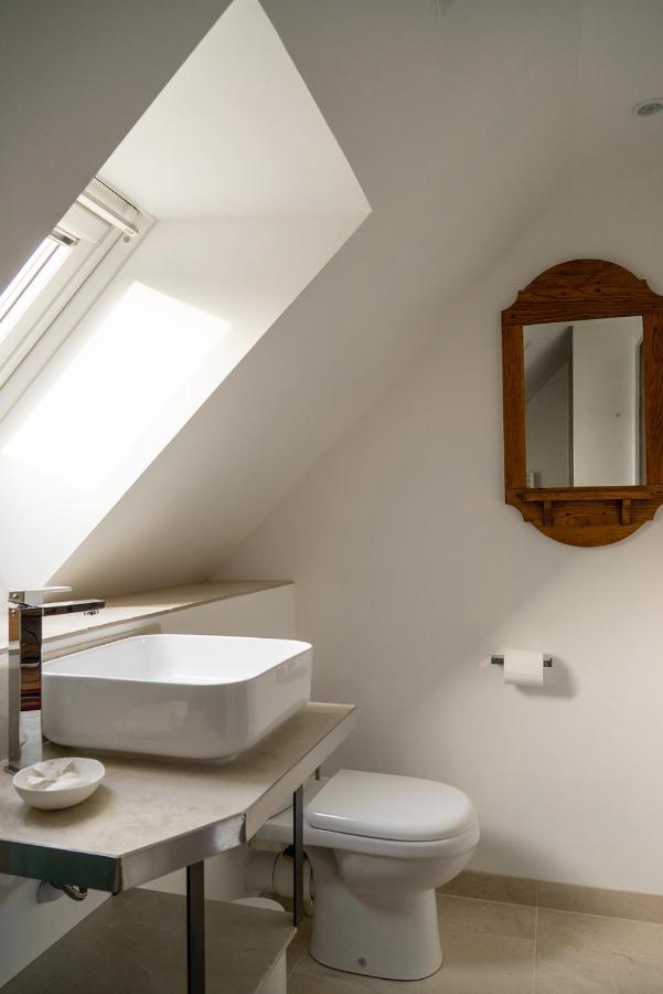 Chambre D'Hotes Chez Artiste Verrier, La Perriere - Perche エクステリア 写真